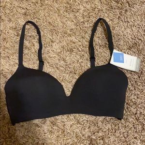 NWT GAPBODY Wireless Bra Black